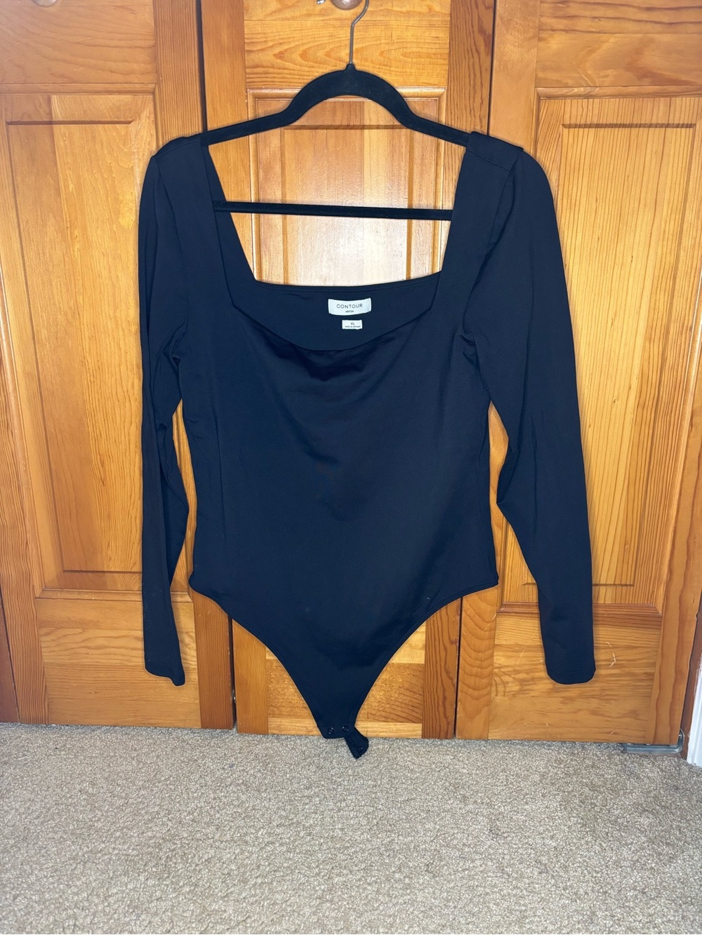 Aritzia Contour Black Long Sleeve Square Neck Bodysuit